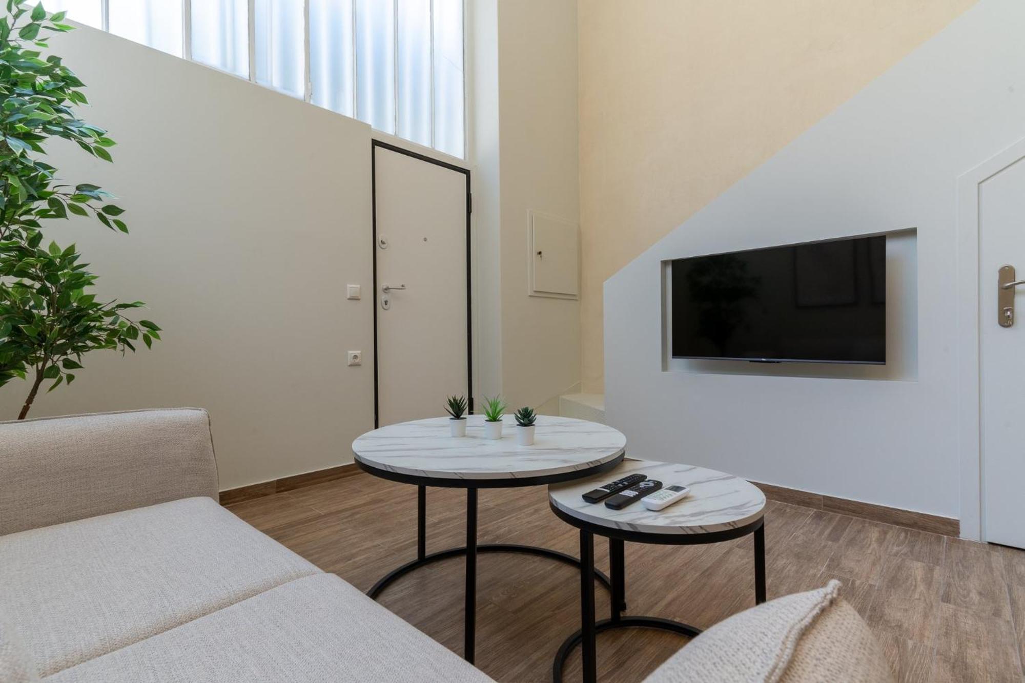 Acropolis Local Loft Lägenhet Aten Exteriör bild