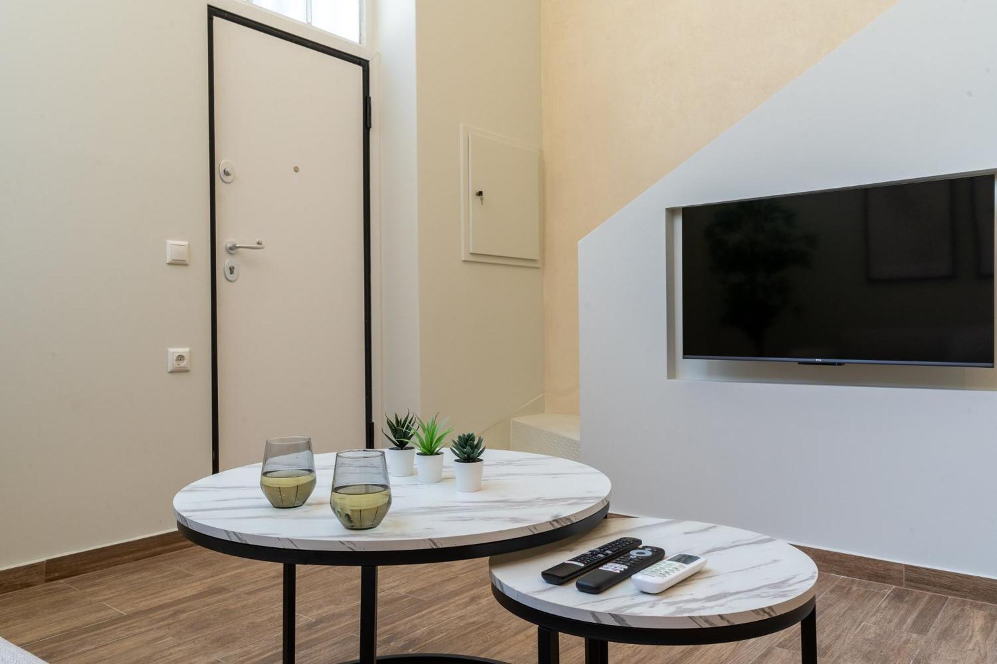 Acropolis Local Loft Lägenhet Aten Exteriör bild